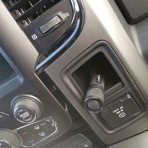 The Importance of Keeping a Premium Flashlight in Your Vehicle - Powertac