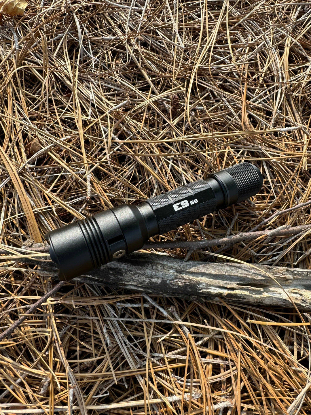 E9 GEN5 Long Throw- 3,000 Lumen Tactical EDC Flashlight - Powertac