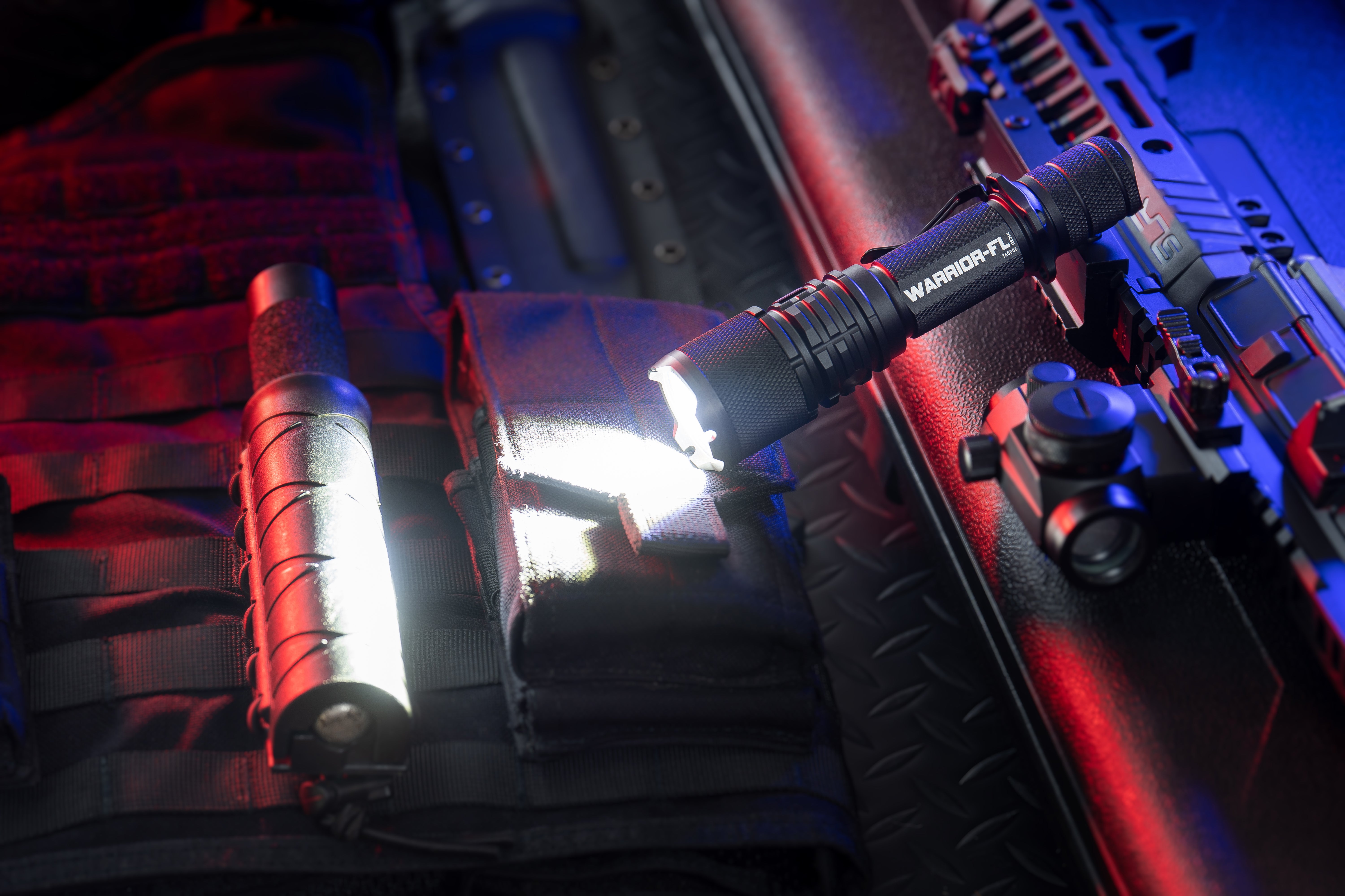 Warrior G4-FL Tactical Flashlight - 4200 Lumens Wide Beam | Powertac